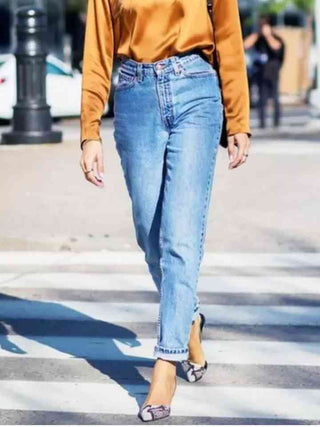 Boyfriend Style Cropped Jeans