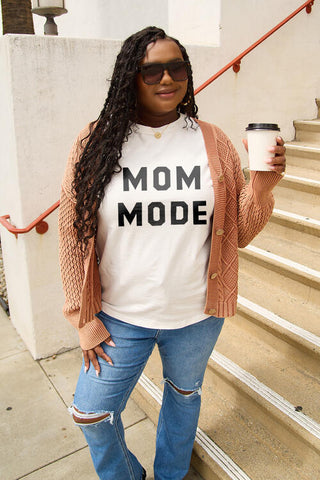 MOM MODE Short Sleeve Graphic T-Shirt