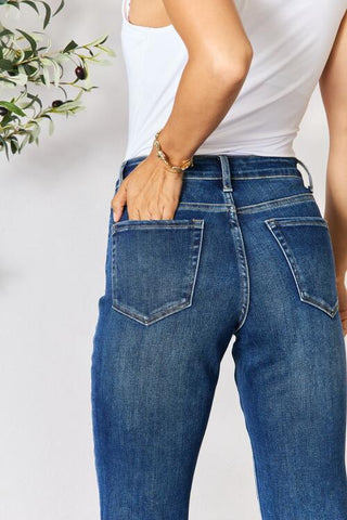 Comfortable Cropped Straight Jeans