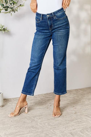 Comfortable Cropped Straight Jeans